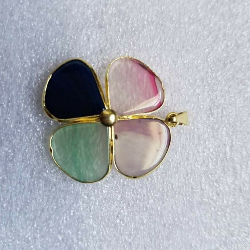 Multiple color necklace pendant